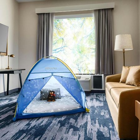 Fairfield Inn & Suites By Marriott Oakhurst Yosemite Buitenkant foto