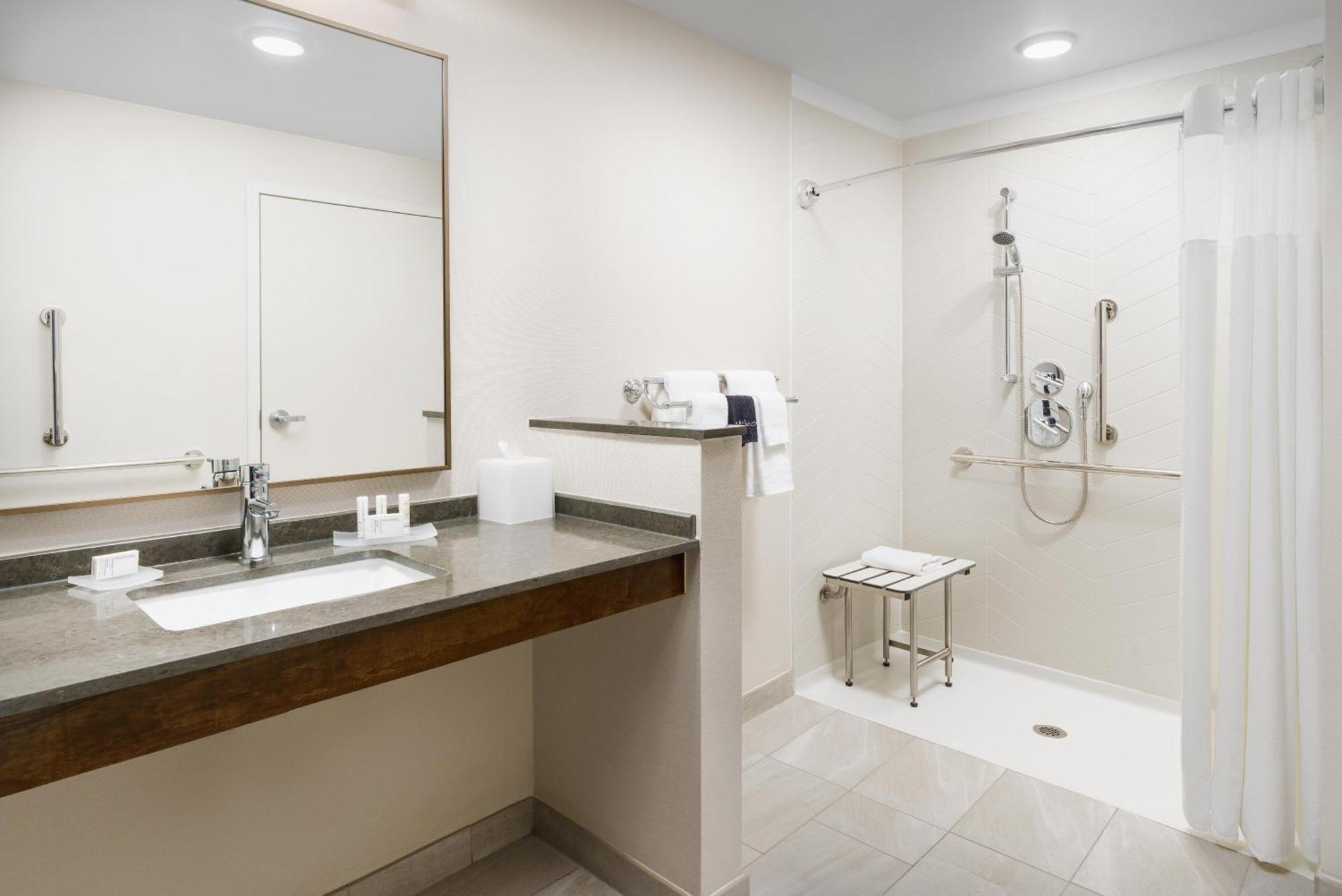 Fairfield Inn & Suites By Marriott Oakhurst Yosemite Buitenkant foto