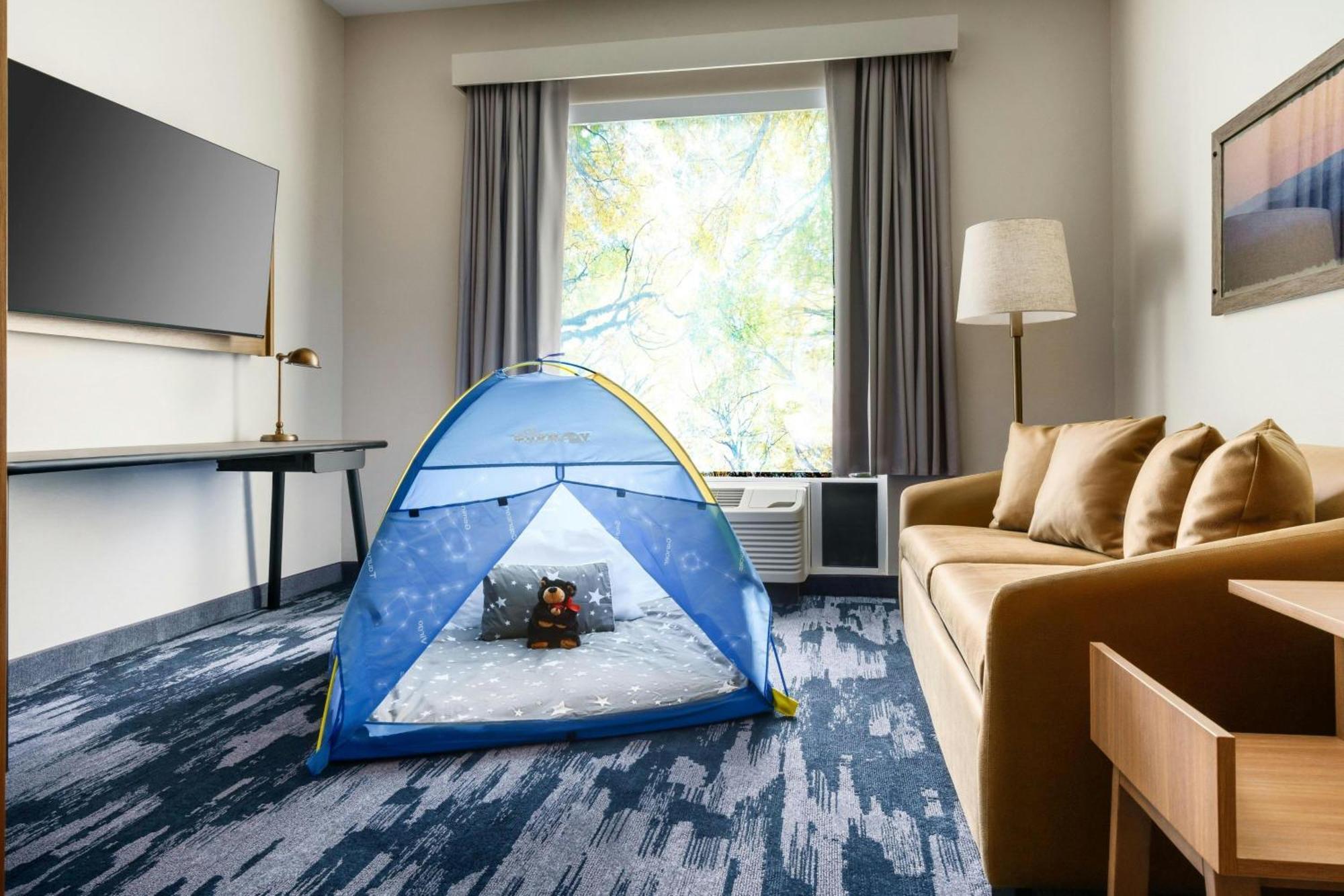 Fairfield Inn & Suites By Marriott Oakhurst Yosemite Buitenkant foto